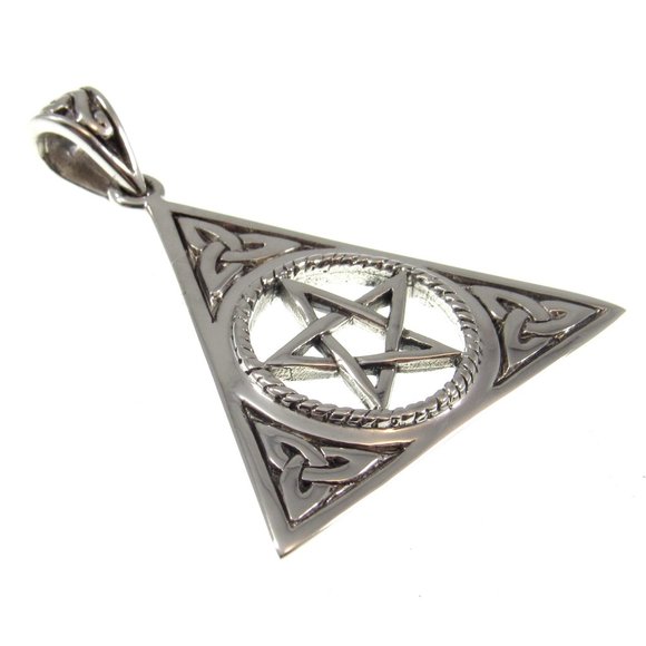 Solid 925 Sterling Silver Pentacle with Celtic Trinity Knot Pyramid Pendant - Picture 3 of 5